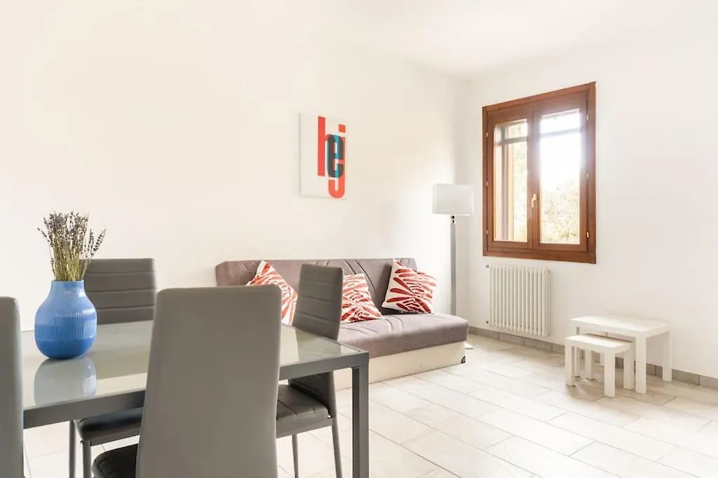 Lägenhet Appartamento Unico A Bologna Con 3 Camere E Parcheggio Gratuito Italien
